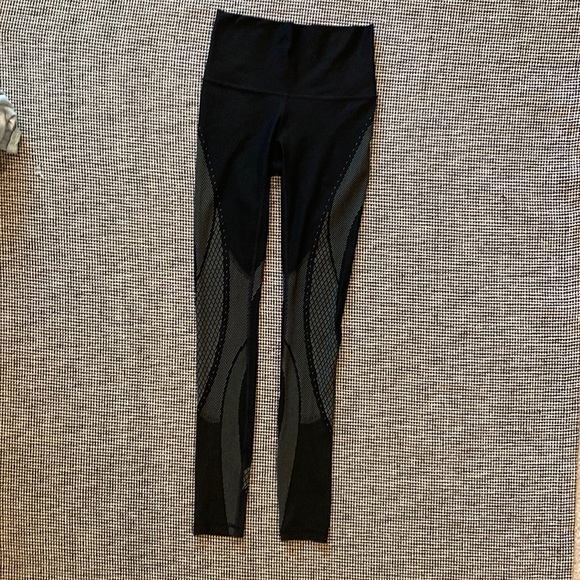 Green and black patterned Lululemon leggings